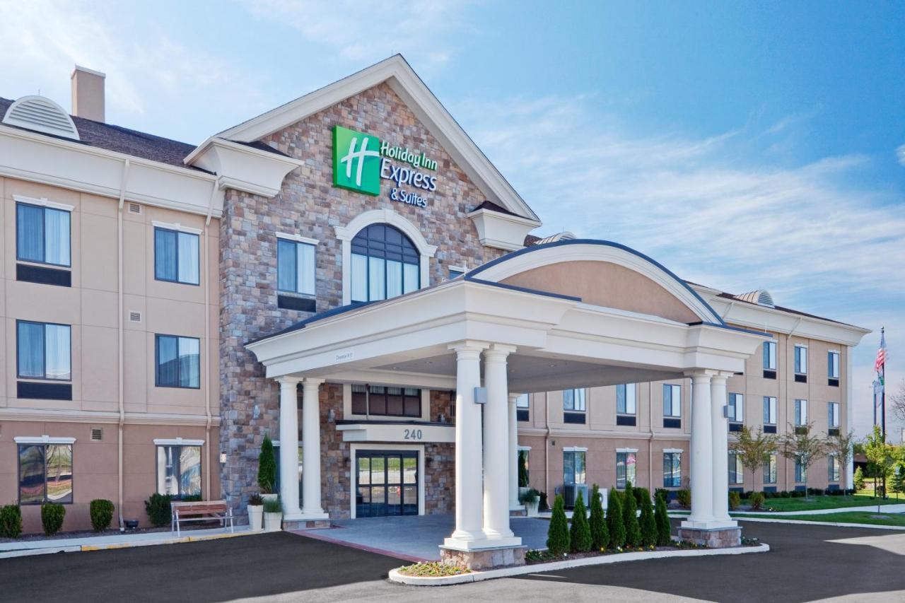 Holiday Inn Express Hotel & Suites Warminster-Horsham By Ihg Exterior foto